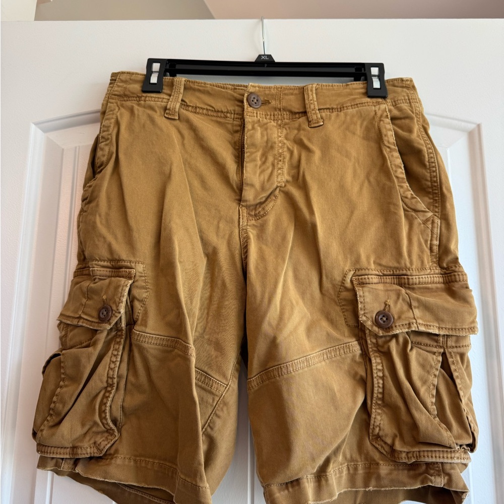 American Eagle Outfitters Brown Cargo Shorts with Multiple Pockets
